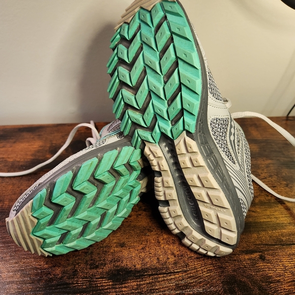 Saucony Cohesion 10 Women's Running Shoes size 7 - Picture 7 of 7